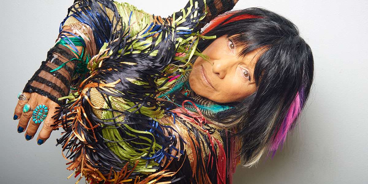 Buffy Sainte-Marie: Carry It On